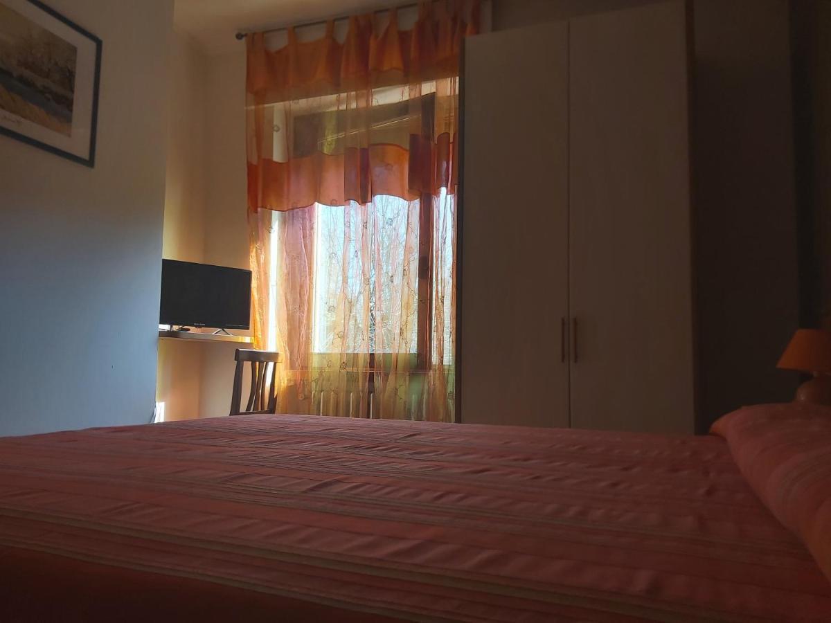 Hotel La Passeggiata Desenzano del Garda Extérieur photo