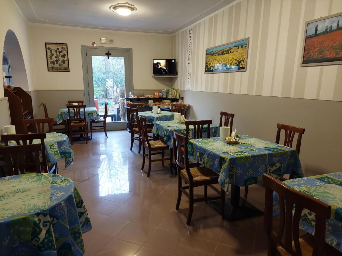 Hotel La Passeggiata Desenzano del Garda Extérieur photo