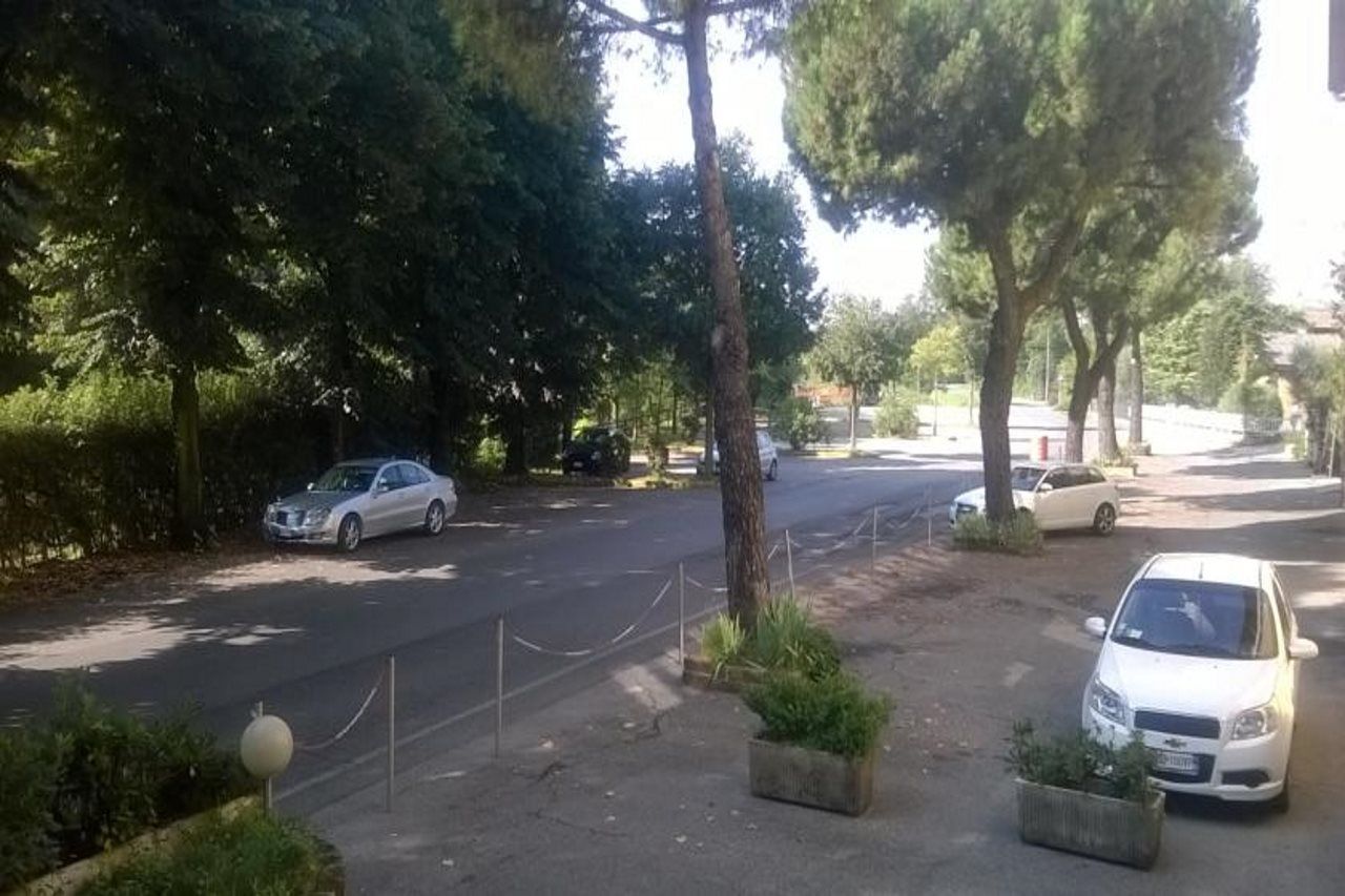 Hotel La Passeggiata Desenzano del Garda Extérieur photo